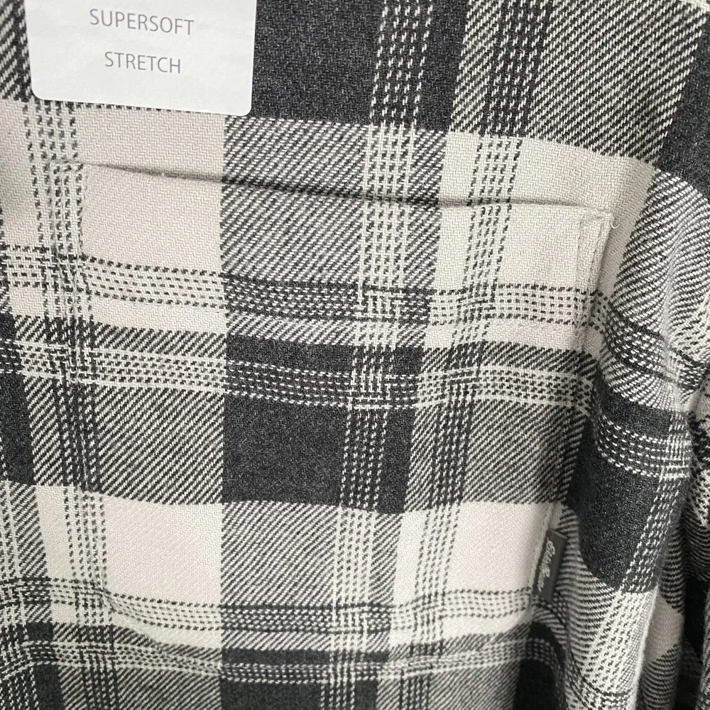 NWT Eddie Bauer Shirt Mens 2XL Gray Plaid Supersoft Stretch Flannel Button Front